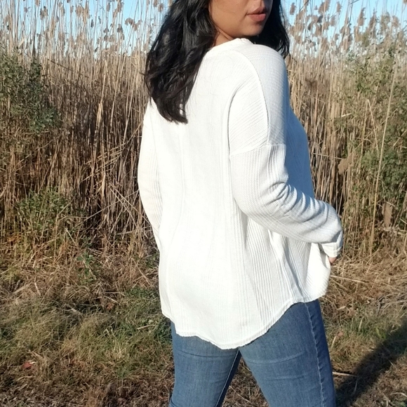 BRIGHTER DAYS WHITE WAFFLE KNIT TOP - Picture 4 of 12